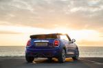 Mini Cooper S Cabrio 2018 года (WW)